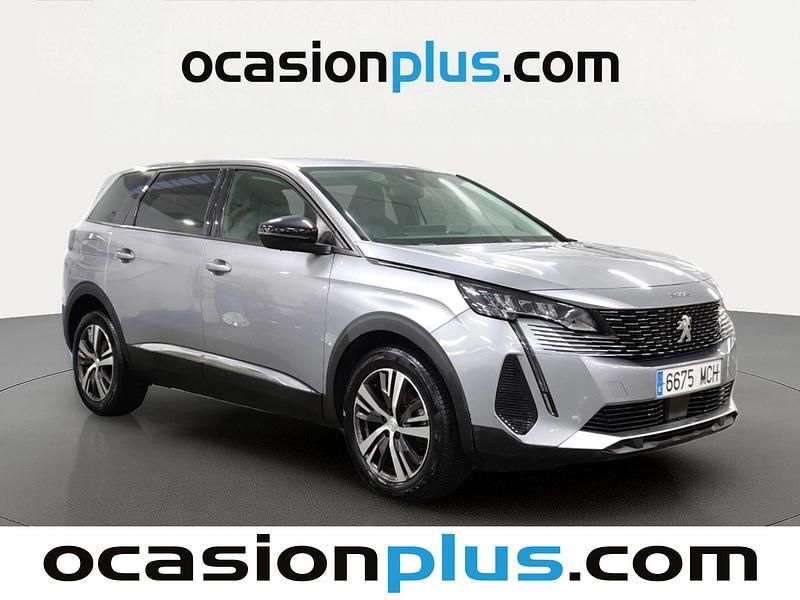 Usado Peugeot 5008 Allure 130 CV (95 kW) 2022 Gris SUV