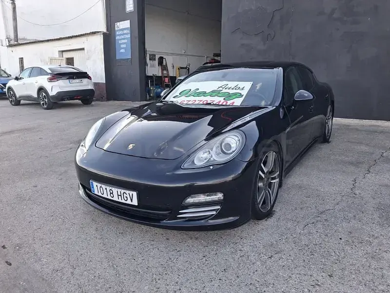 Usado Porsche Panamera 250 CV (183 kW) 2011 Negro Utilitario