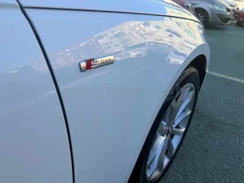Usado Audi A4 S-Line 150 CV (110 kW) 2018 Blanco Berlina