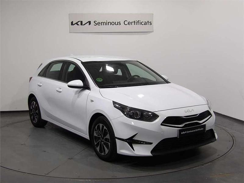 Usado Kia Ceed 101 CV (74 kW) 2025 Utilitario