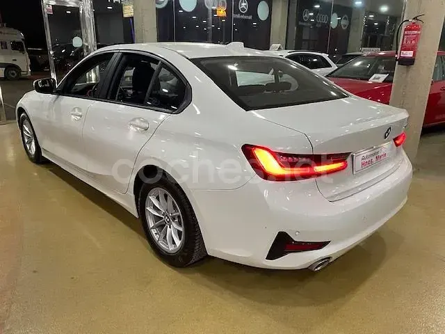 Usado BMW 320 190 CV (139 kW) 2019 Blanco Berlina