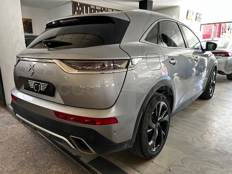 Usado DS Automobiles DS7 Crossback Grand Chic 180 CV (132 kW) 2019 Gris / plata SUV