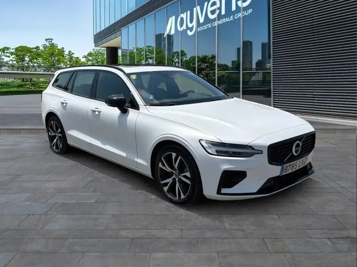 Usado Volvo V60 R-Design 392 CV (288 kW) 2020 Blanco Familiar
