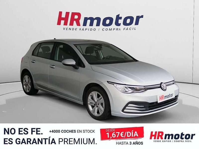 Usado VW Golf VIII Life 111 CV (81 kW) 2024 Gris Utilitario