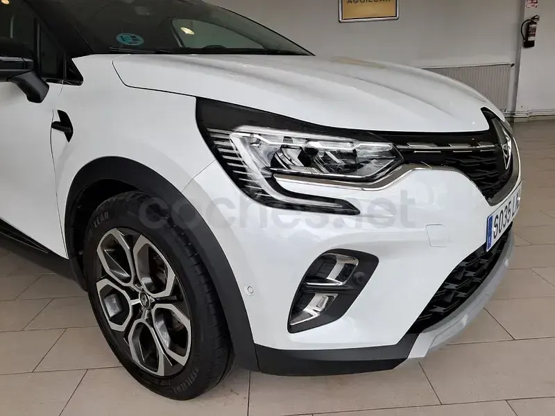 Używany Renault Captur Zen 90 KM (66 kW) 2021 Biały SUV