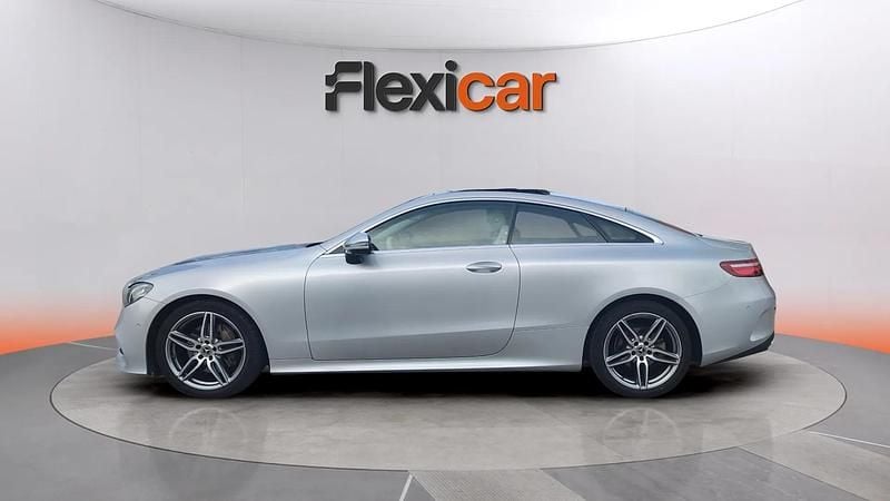 Usado Mercedes E220 194 CV (142 kW) 2018 Gris Coupe
