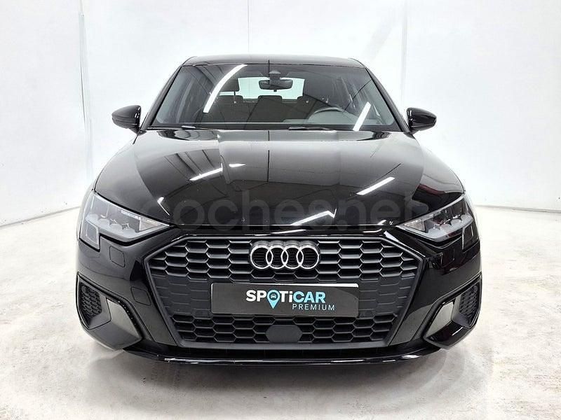 Usado Audi A3 110 CV (80 kW) 2023 Negro Berlina