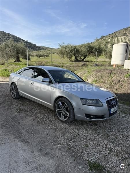 Usado Audi A6 233 CV (171 kW) 2007 Gris / plata Berlina