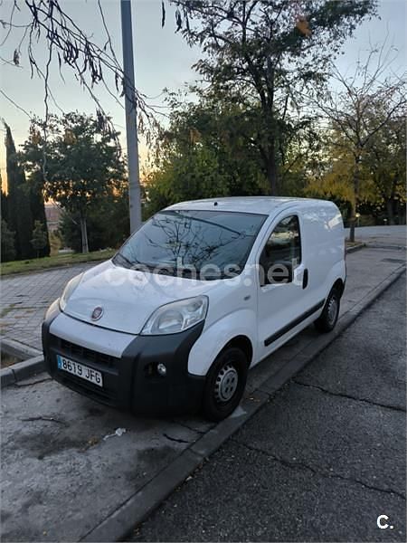 Blanco Usado 2015 Fiat Fiorino Van | 3900 € (Super precio) - Imagen 1/4