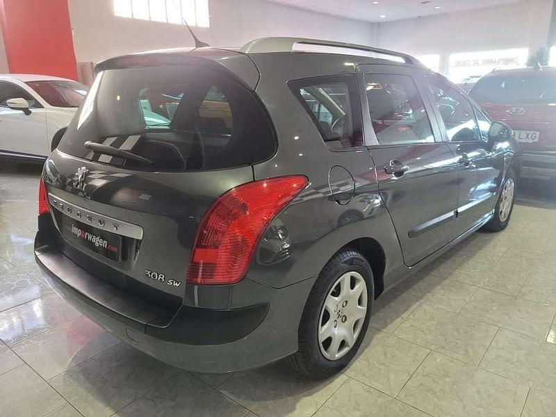 Usado Peugeot 308 SW 90 CV (66 kW) 2008 Gris Familiar