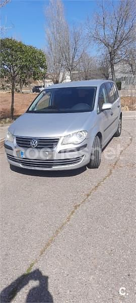 Usado VW Touran Edition 105 CV (77 kW) 2007 Gris / plata Monovolumen
