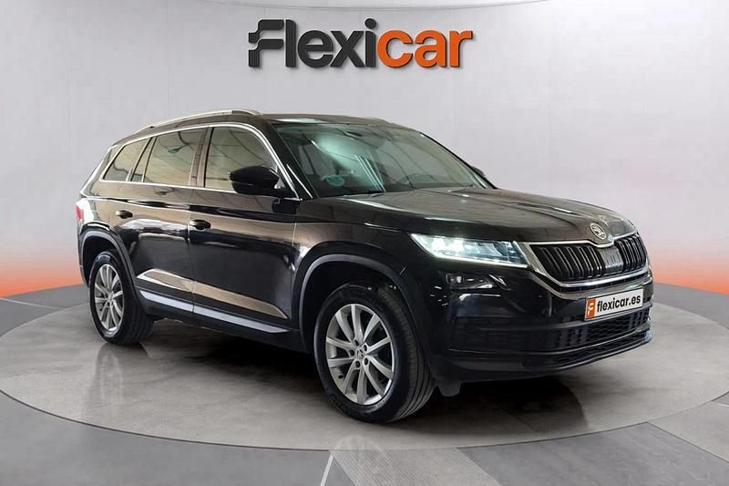 Negro Usado 2018 Skoda Kodiaq Ambition SUV | 20.290 € (Precio justo) - Imagen 1/4