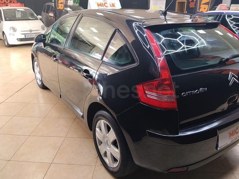 Usado Citroën C4 110 CV (80 kW) 2006 Negro Berlina