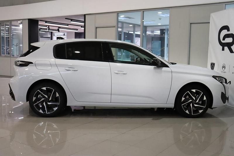 Usado Peugeot 308 Allure 145 CV (106 kW) 2025 Blanco okenite