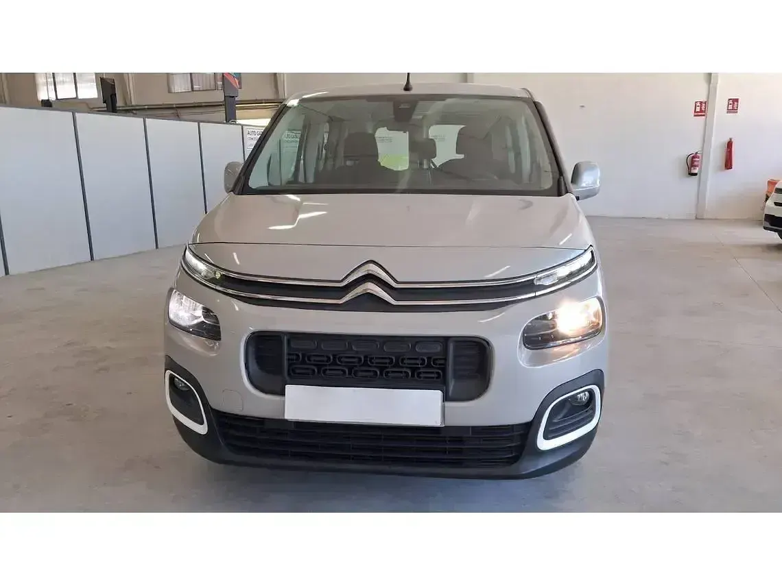 Usado Citroën e-Berlingo Shine 130 CV (95 kW) 2018 Beige Monovolumen
