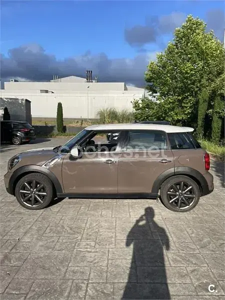 Usado Mini Cooper S Countryman 184 CV (135 kW) 2011 Granate SUV