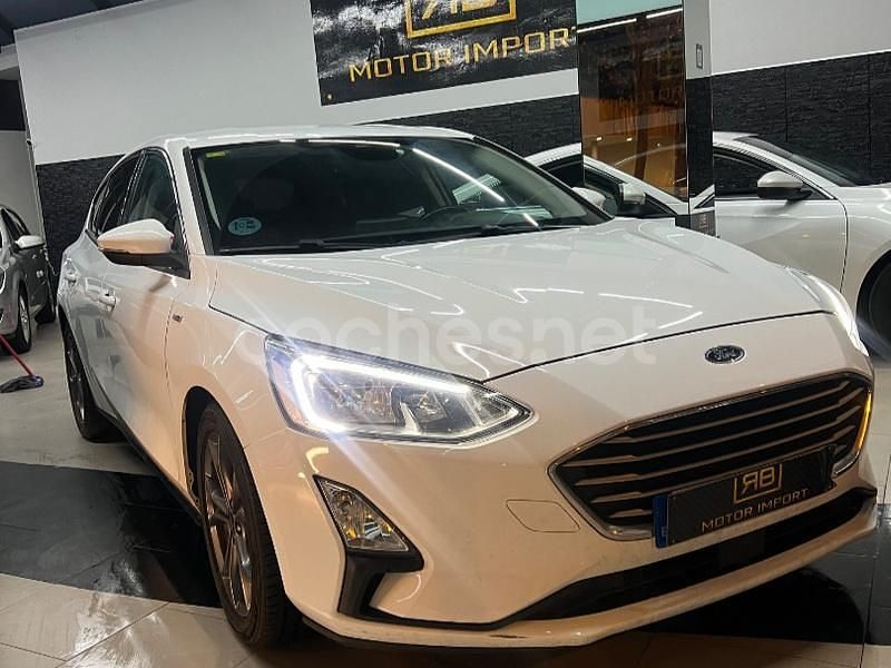 Blanco Usado 2019 Ford Focus ST-Line Berlina | 7880 € (Super precio) - Imagen 1/4