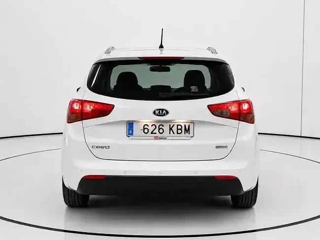 Usado Kia Ceed GT 110 CV (80 kW) 2017 Blanco