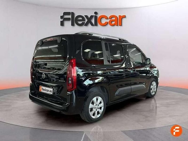 Usado Opel Combo Life Expression 102 CV (75 kW) 2019 Negro Monovolumen