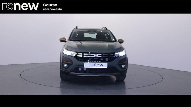 Usado Dacia Sandero Extreme 100 CV (73 kW) 2025 Verde Berlina