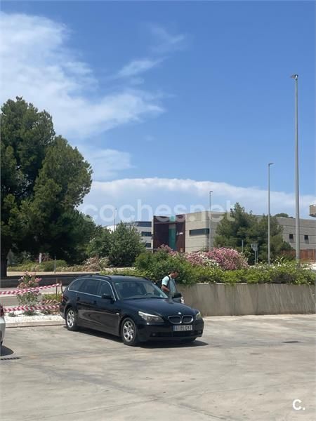 Negro Usado 2006 BMW 520 Familiar | 7800 € (Precio justo) - Imagen 1/3