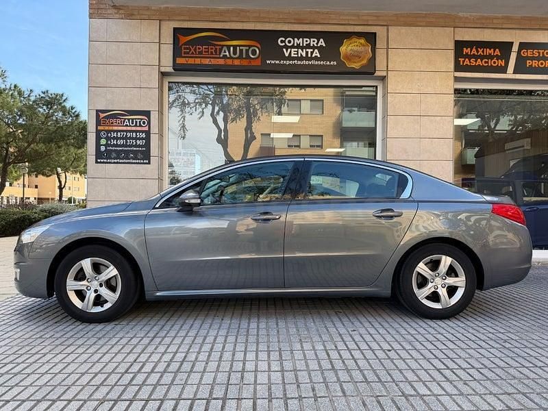 Usado Peugeot 508 Active 156 CV (114 kW) 2012 Gris / plata Berlina