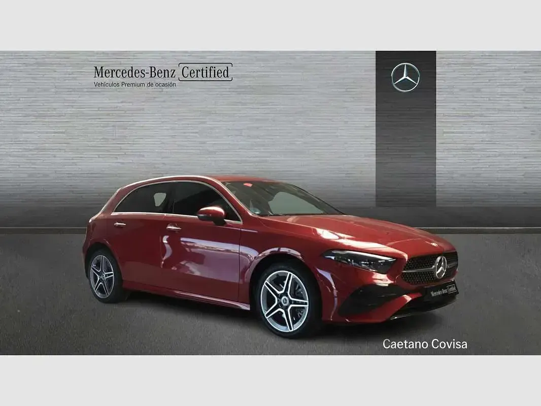 Usado Mercedes A250 218 CV (160 kW) 2024 Rojo Berlina