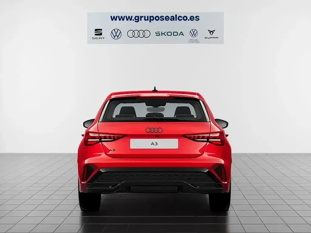 Nuevo Audi A3 Sportback e-tron Premium 204 CV (150 kW) 2026 Rojo Utilitario