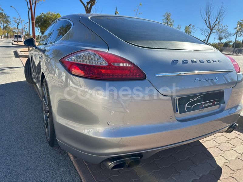 Usado Porsche Panamera S 400 CV (294 kW) 2011 Gris / plata Berlina