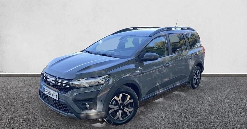 Usado Dacia Jogger Expression 110 CV (80 kW) 2024 Monovolumen