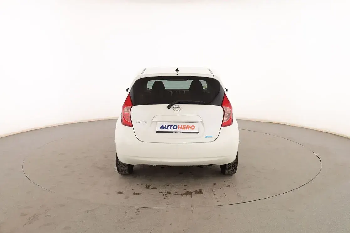 Usado Nissan Note Acenta 90 CV (66 kW) 2015 Blanco Utilitario