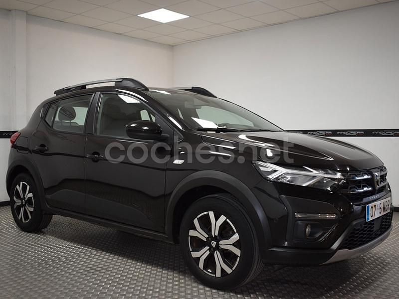 Usado Dacia Sandero Expression 91 CV (66 kW) 2022 Negro Berlina