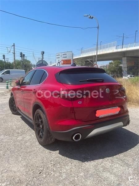 Rojo Usado 2019 Alfa Romeo Stelvio Executive SUV | 30.500 € (Precio justo) - Imagen 1/3