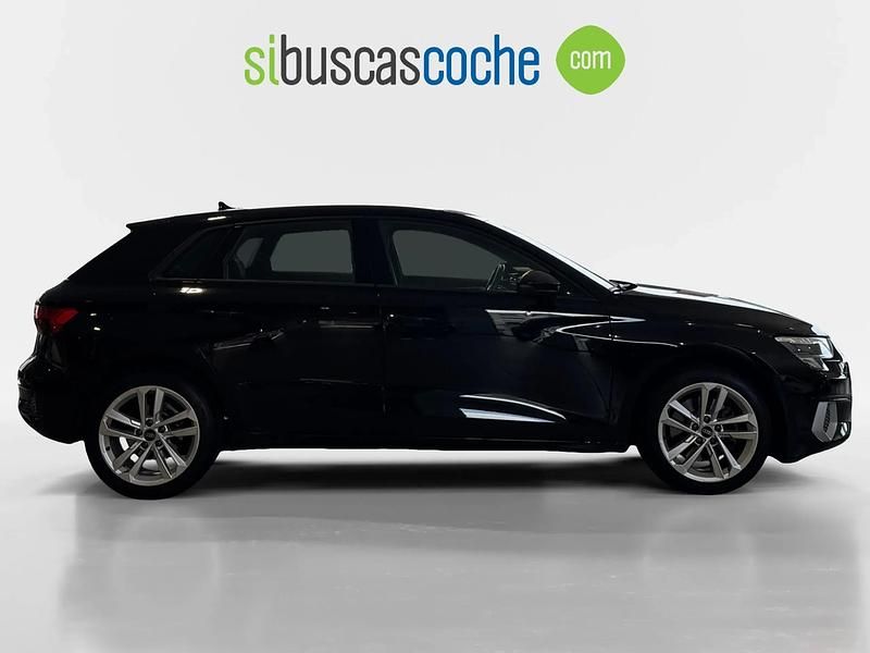 Usado Audi A3 Advanced Plus 116 CV (85 kW) 2022 Negro Berlina