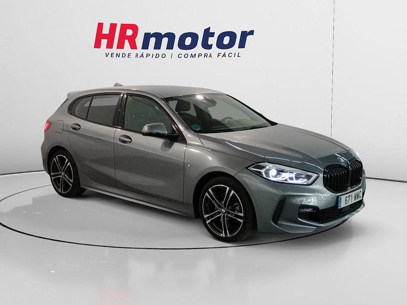 Usado BMW 118 M Sport 136 CV (100 kW) 2023 Negro Utilitario