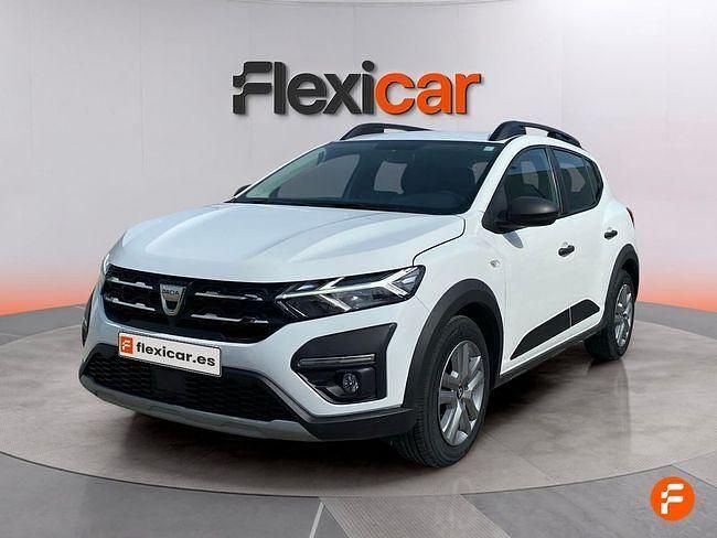 Usado Dacia Sandero Comfort 90 CV (66 kW) 2021 Blanco