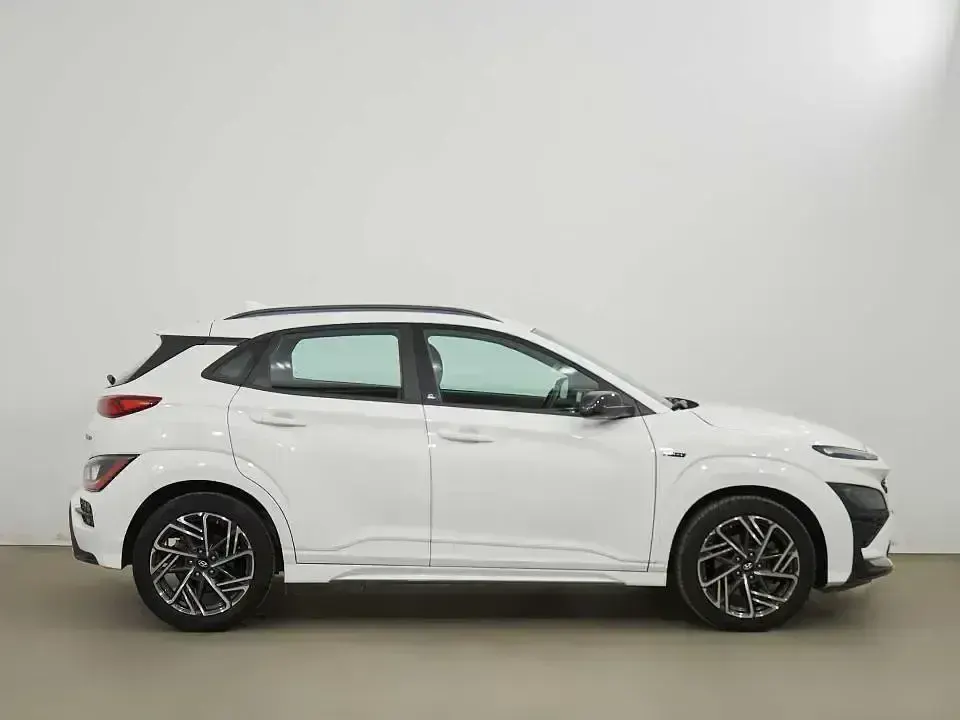 Usado Hyundai Kona N Line 120 CV (88 kW) 2023 Otro SUV