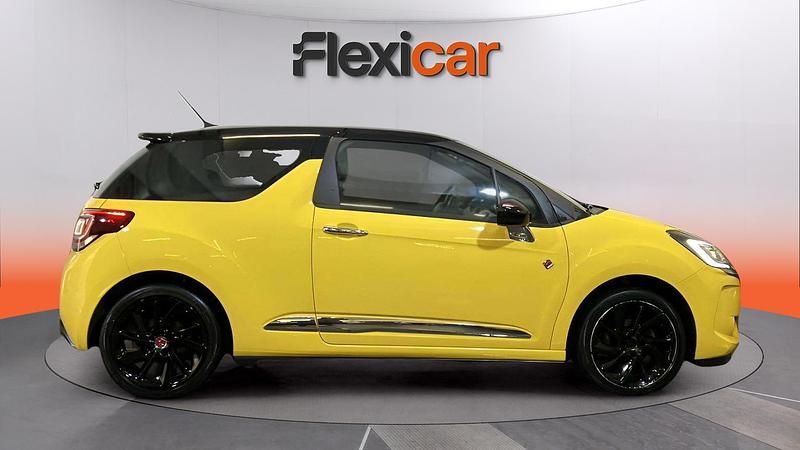 Usado DS Automobiles DS3 Performance 110 CV (80 kW) 2018 Amarillo Berlina