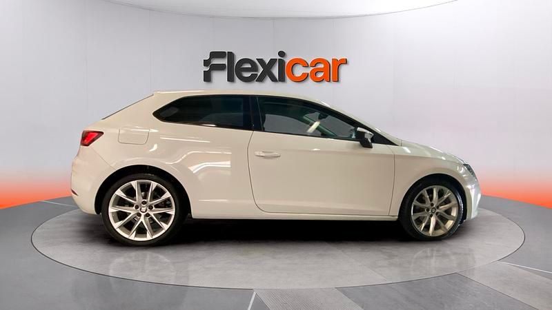 Usado Seat Leon SC FR 150 CV (110 kW) 2018 Blanco Utilitario