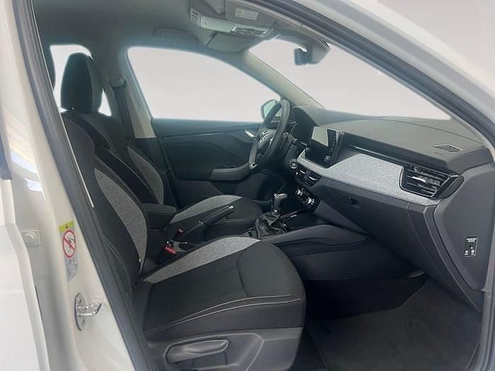 Usado Skoda Kamiq Selection 115 CV (84 kW) 2025 Blanco SUV