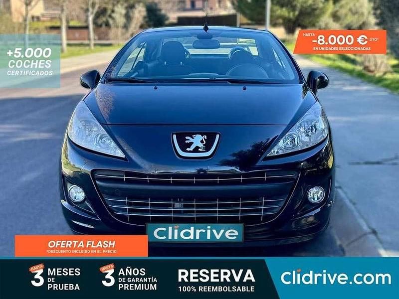 Usado Peugeot 207 CC 120 CV (88 kW) 2011 Negro Descapotable