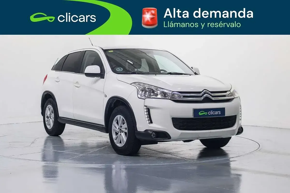 Usado Citroën C4 Aircross Seduction 114 CV (83 kW) 2015 Blanco SUV