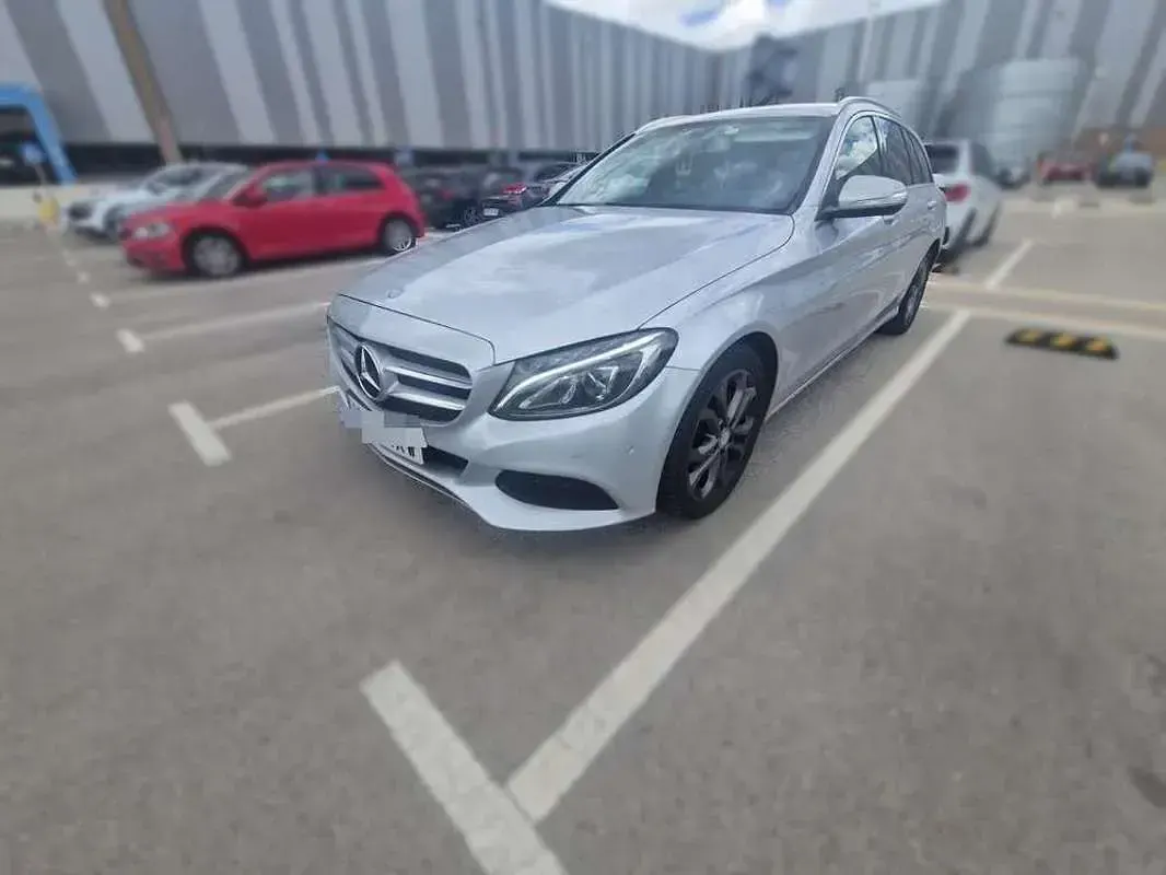 Usado Mercedes C220 Exclusive 170 CV (125 kW) 2015 Gris Familiar