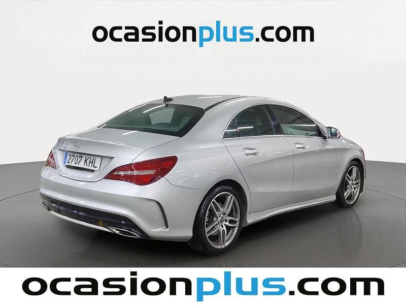 Usado Mercedes CLA200 136 CV (100 kW) 2018 Gris Berlina