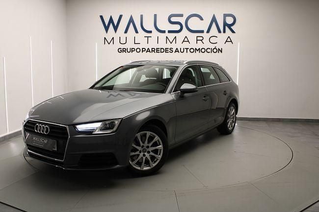 Usado Audi A4 Advanced 150 CV (110 kW) 2017 Gris / plata Familiar