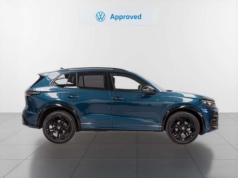 Usado VW Tiguan R-line 150 CV (110 kW) 2024 Azul SUV
