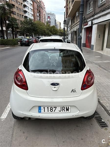 Blanco Usado 2016 Ford Ka Trend Utilitario | 7500 € (Precio justo) - Imagen 1/2
