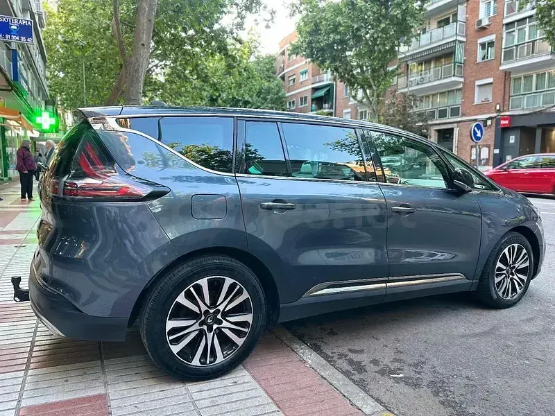 Usado Renault Espace Initiale 190 CV (139 kW) 2022 Azul Monovolumen