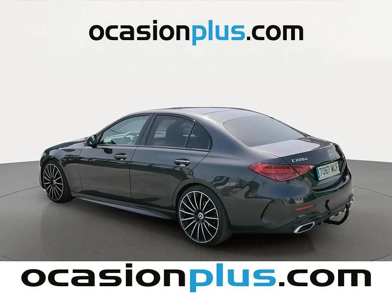 Usado Mercedes C220 200 HP (147 kW) 2022 Cinzento Sedan
