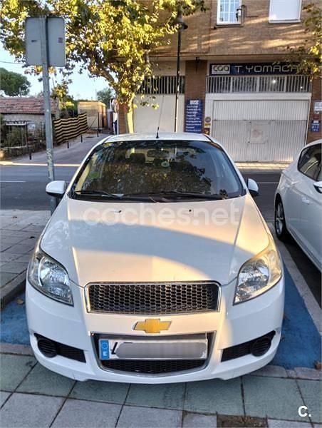 Blanco Usado 2011 Chevrolet Aveo LS Berlina | 4700 € (Precio justo) - Imagen 1/4
